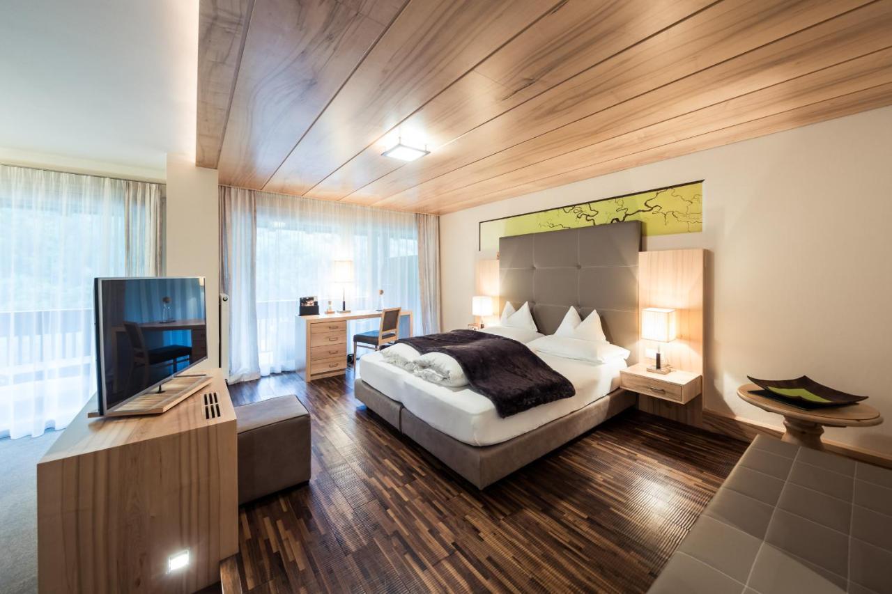 Quellenhof Luxury Resort Passeier San Martino in Passiria Esterno foto