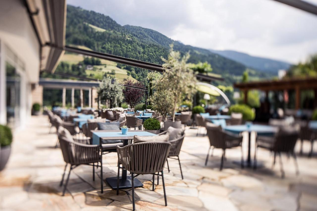 Quellenhof Luxury Resort Passeier San Martino in Passiria Esterno foto