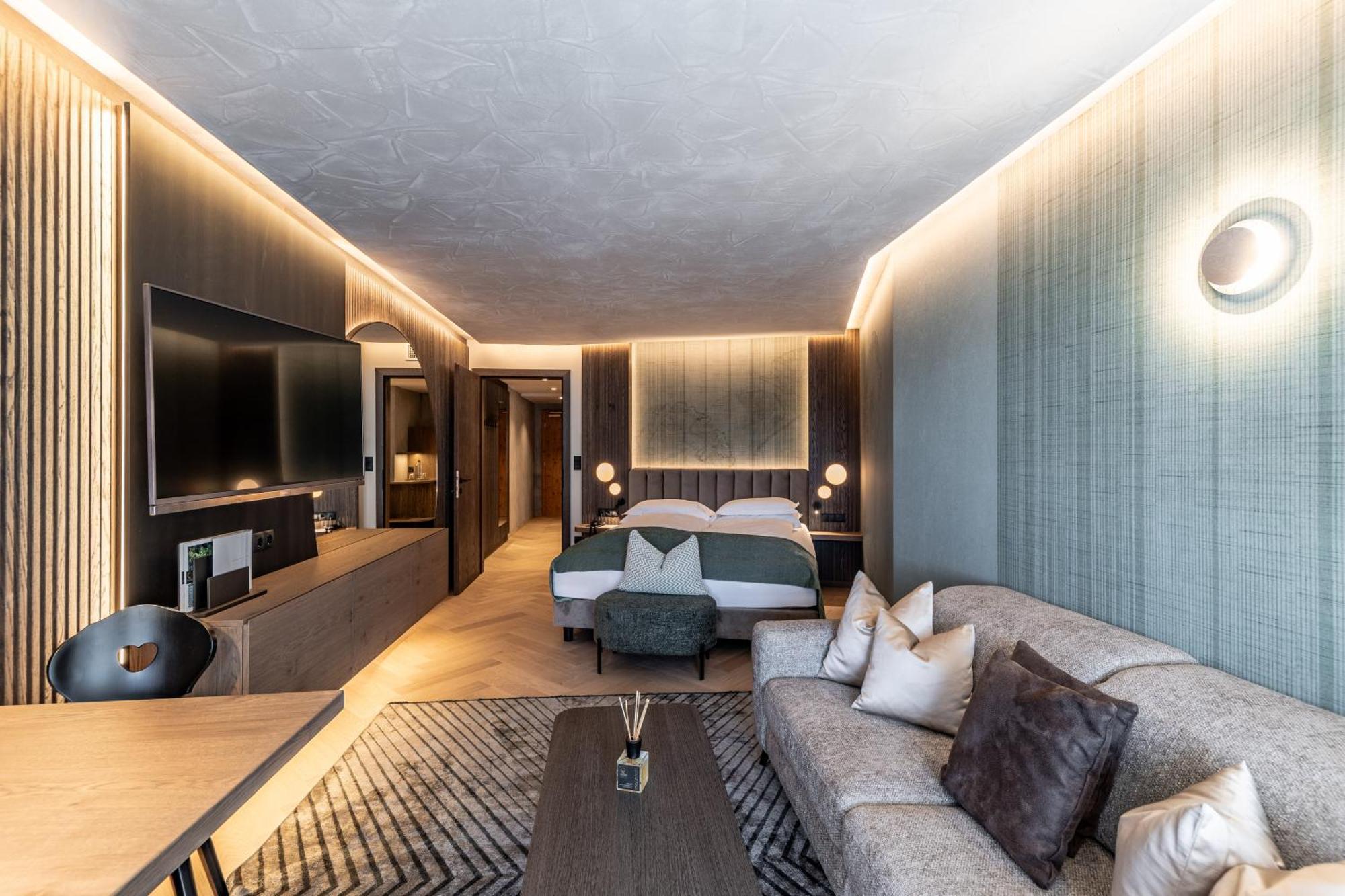Quellenhof Luxury Resort Passeier San Martino in Passiria Esterno foto